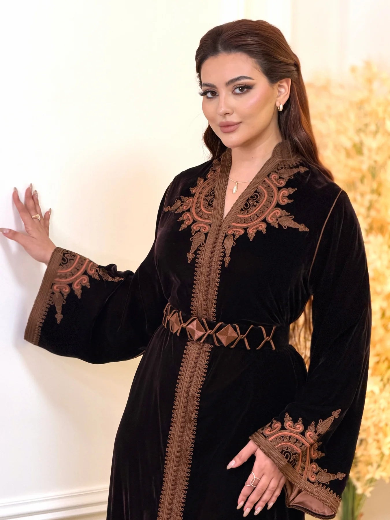 ayla kaftan