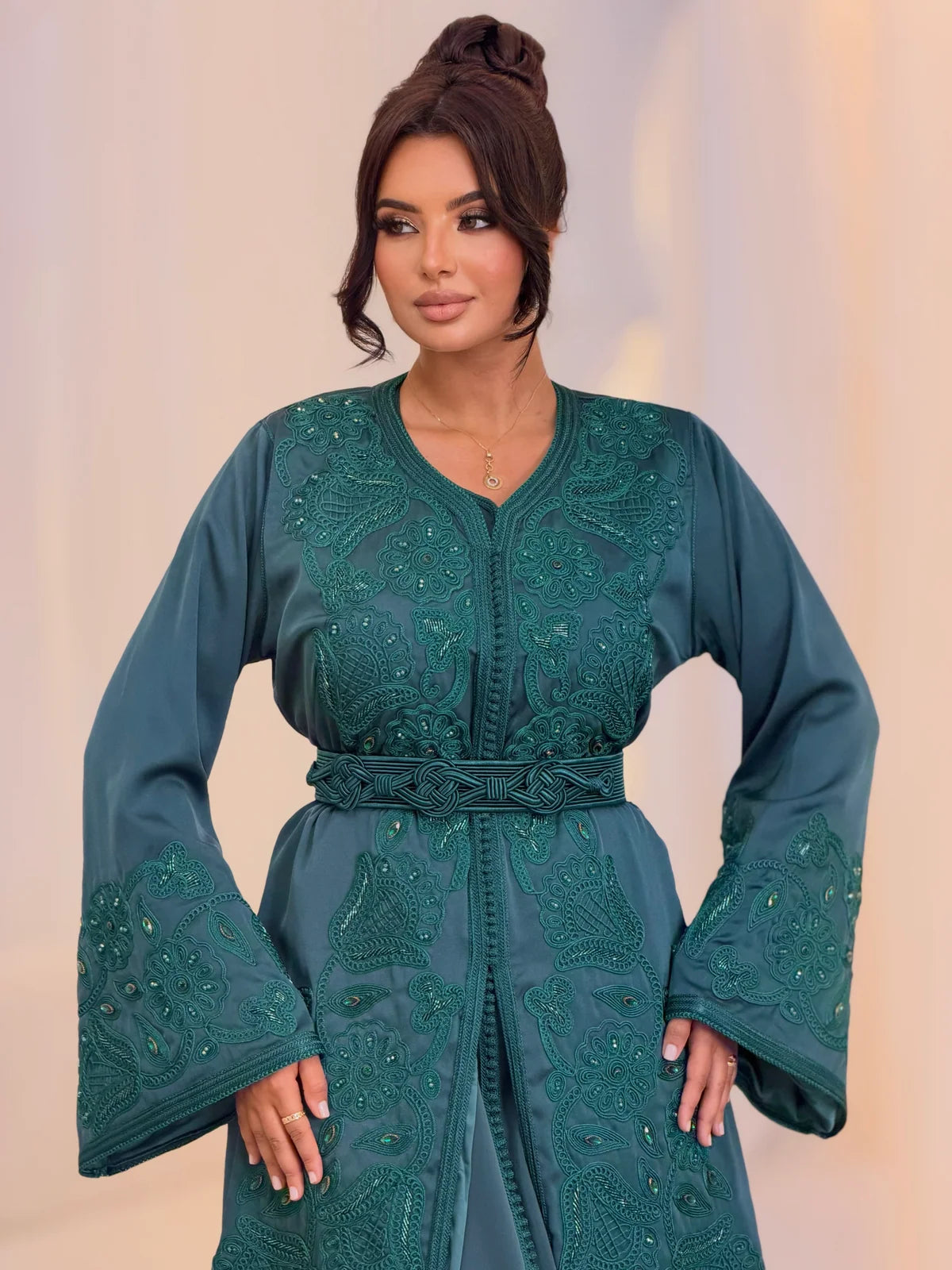 Takchita Aminaa verde petrolio – Abito marocchino da cerimonia in due pezzi