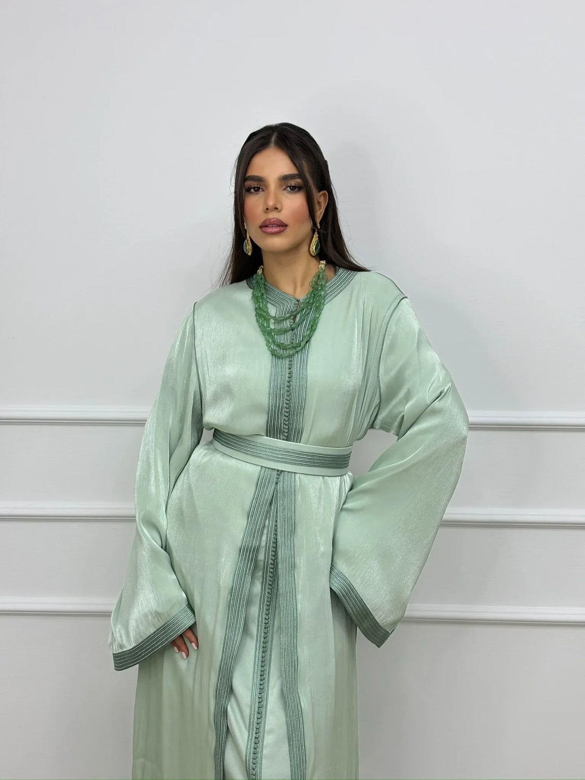 Takchita Souad Verde – Abito da Cerimonia Marocchino in Due Pezzi – vista del prodotto 2