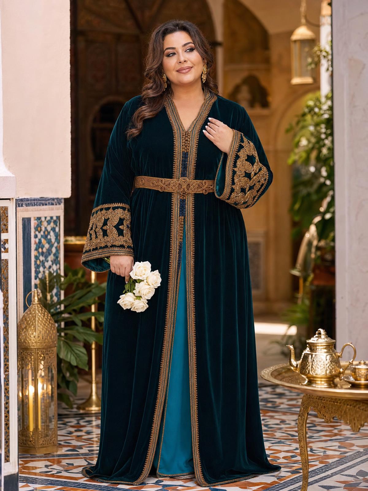 Takchita Karima Nera – Abito da Cerimonia Marocchino in Due Pezzi — plus-size model