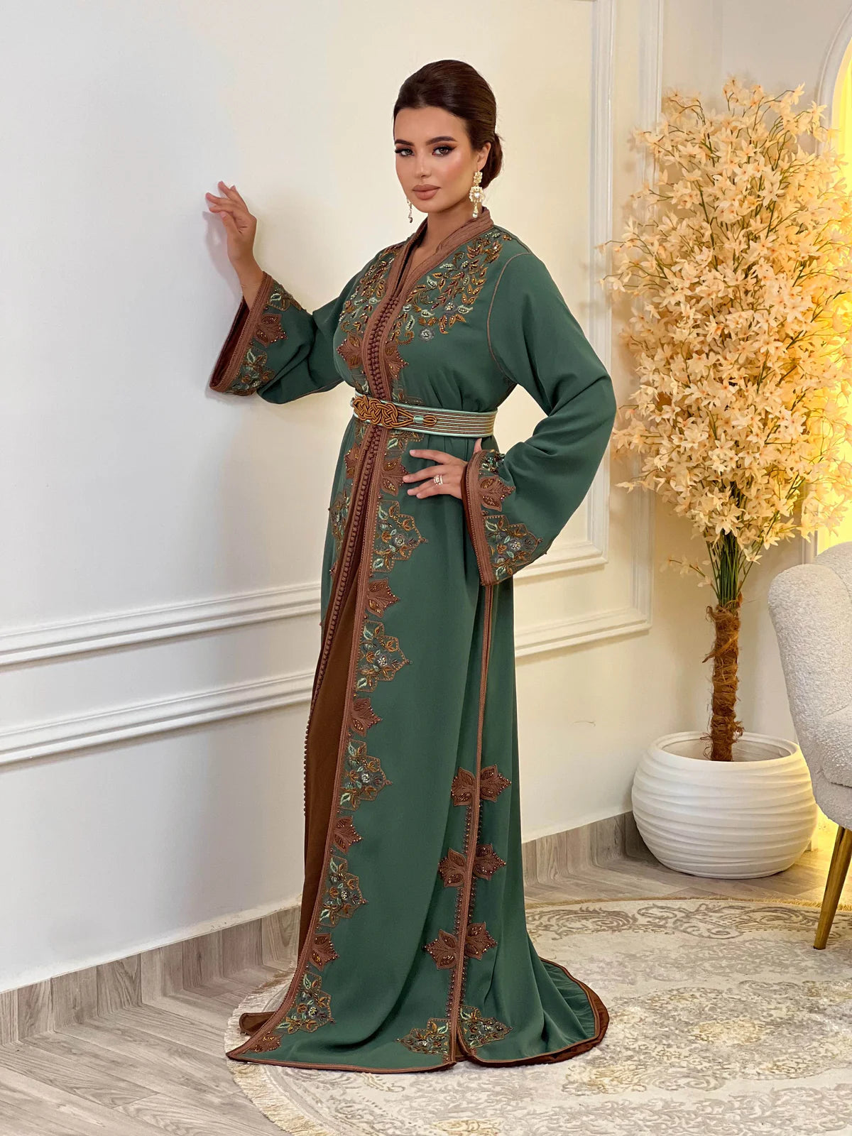 Takchita Keltoum Verde – Abito da Cerimonia Marocchino in Due Pezzi – vista del prodotto 7