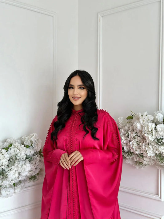 Abaya Kaltoum Rosa – Elegante tunica marocchina da casa e ricevimenti