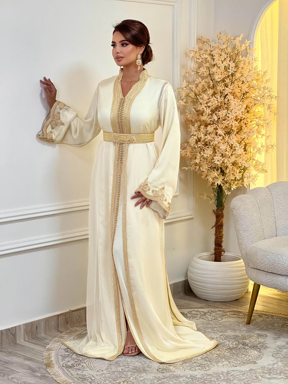 Takchita Samira Beige – Abito da Cerimonia Marocchino in Due Pezzi – vista del prodotto 2